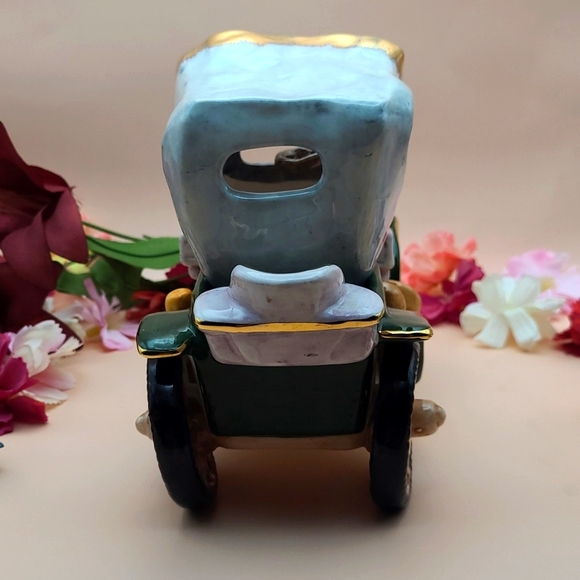 J Willfred handpainted ModelT Jalopy car, for Charles Sadek Imports Co - Picture 5 of 9